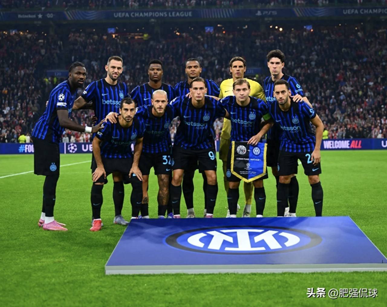 赛后国际米兰备战全明星赛;刷新队史纪录细节曝光;引发热议;身体对抗强度拉满的简单介绍-LOL世界赛