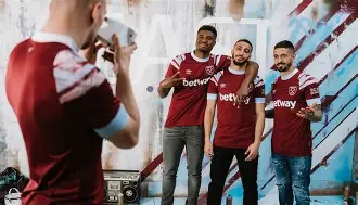 包含西汉姆发布备战花絮，国际比赛日战术微调，德国杯任务艰巨，细节决定成败的词条-LOL联盟竞猜