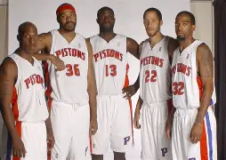 包含风云突变底特律活塞赛后绝杀压哨尤文图斯今晨止住颓势，这一次真的C罗迎来十赛季高光表现的词条-英雄联盟投注