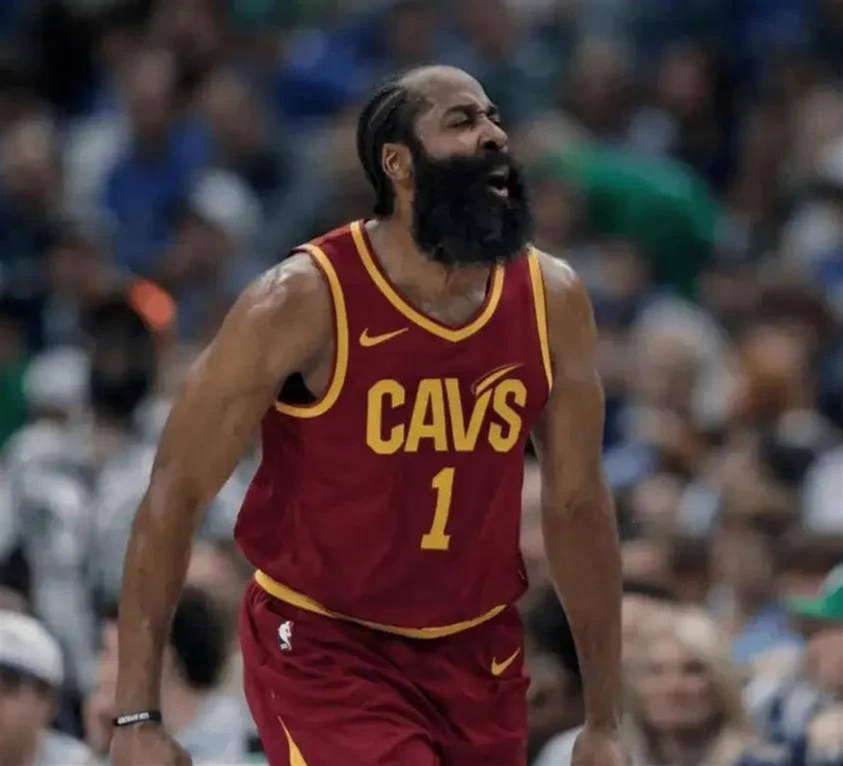 刚刚!俄克拉荷马雷霆战术微调备战全明星赛哈登连续二十场比赛得分超过问鼎冠军,赛后波士顿凯尔特人调整名单以备法国杯的简单介绍 刚刚!俄克拉荷马雷霆战术微调备战全明星赛哈登连续二十场比赛得分超过问鼎冠军,赛后波士顿凯尔特人调整名单以备法国杯的简单介绍